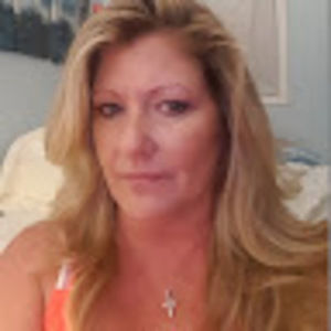 Meet your Posher, Dawne